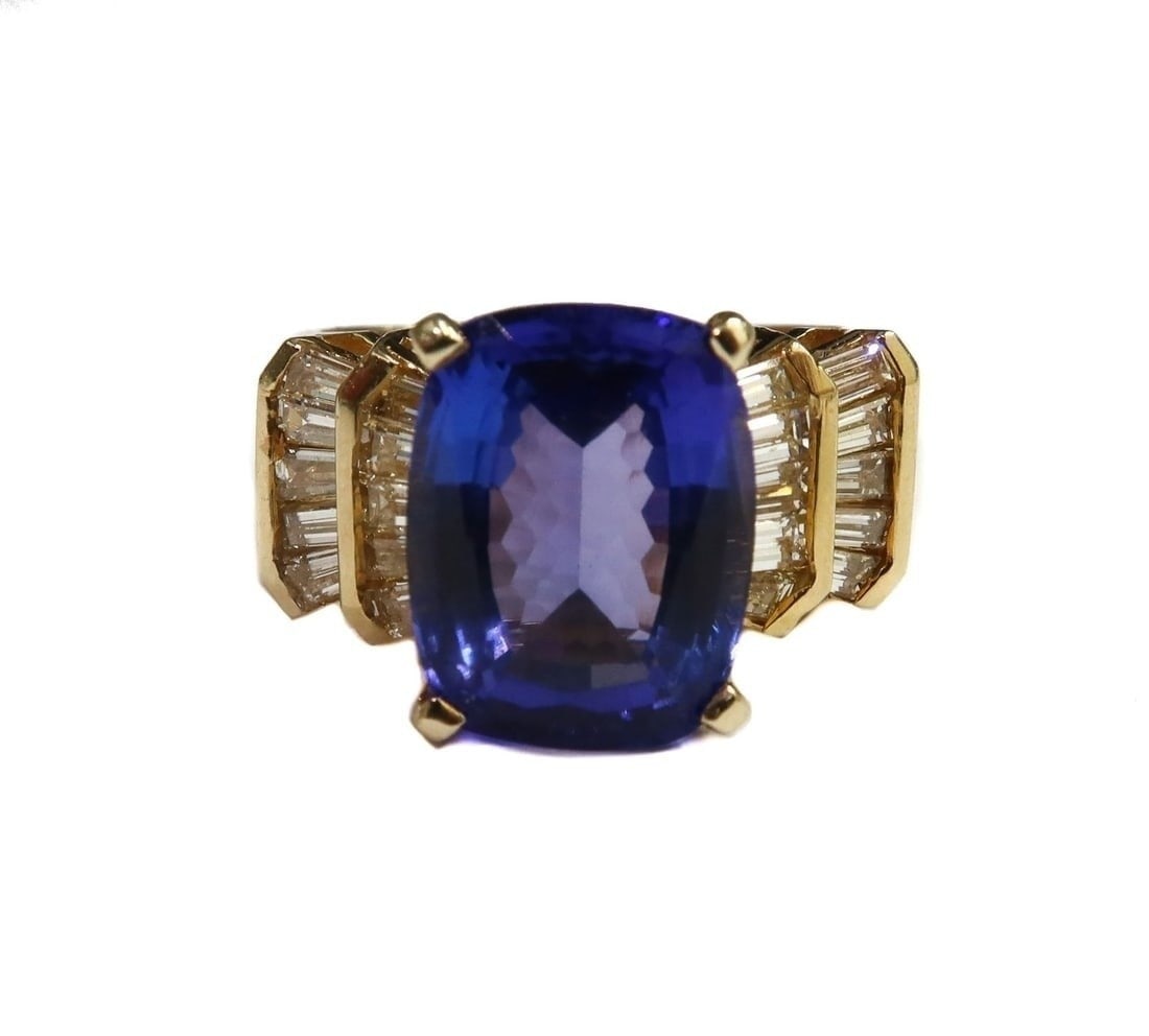 14k Yellow Gold Blue Tanzanite and Diamond Ring Size 5 (1 of 7)