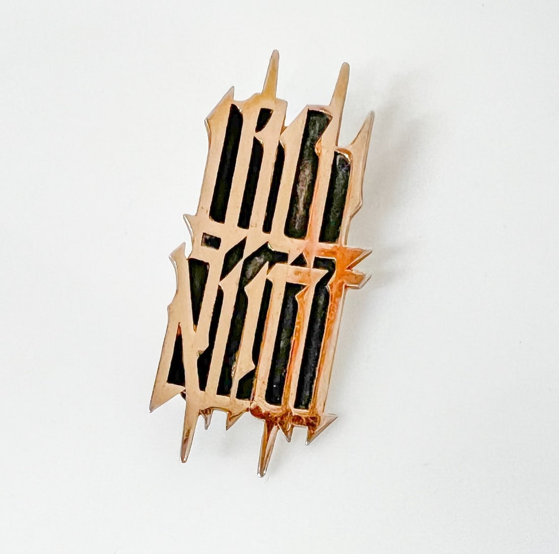 Vintage Sterling Silver Gold Vermeil Brutalist Brooch Ahavat Torah WLCJ 1970: Vintage Sterling Silver with Gold Vermeil Brooch with Hebrew characters c1970 "Ahavat Torah" (Love of Torah,) from the WLCJ (Women's League of Conservative Judaism) Measurements: Approx. 9.38grams; 2.