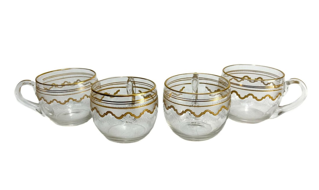 4 Saint (St.) Louis French Glass Punch Cups in Beethoven. Frosted Bands: 4 Saint (St.) Louis French glass punch cups in Beethoven. Gilt and etched frosted band. Weight: Approx. 1 lbs Measurements: Approx. 4 inches x 2.75 inches x 2.25 inches tall Condition: Very good condi