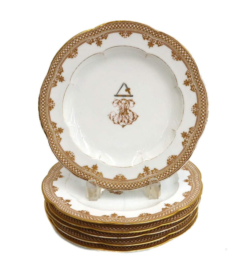 6 Le Rosey Paris Hand Painted Porcelain Scallop Rimmed Dessert Plates c1890: 6 Le Rosey Paris hand painted porcelain scallop rimmed dessert plates circa 1890, Gilt rim with a 3 letter monogram emblem to center. Le Rosey mark to underside. Weight: Approx. 5 lbs Measurements: Ap