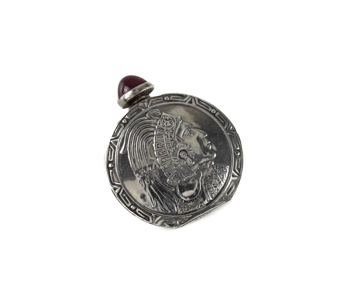 Mexico Sterling Silver Hand Chased Figural Perfume Snuff Bottle & Cabochon Top (1 of 4)