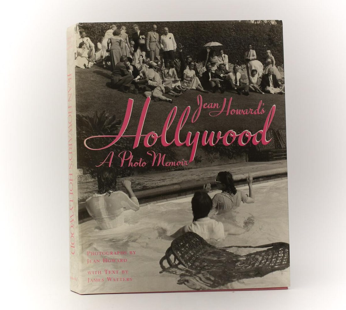 Jean James Watters 'Howard's Hollywood: A Photo Memoir'. 1st Edition w/ DJ: James Watters, Jean Howard 'Jean Howard's Hollywood: A Photo Memoir'. Harry N. Abrams, 1989. 1st Edition Hardback book w/ pink cloth boards, silver lettering & dust jacket. 248pp. Weight Approx. 4 pou