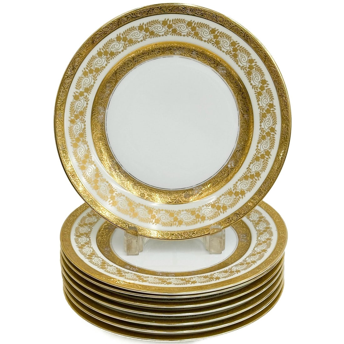 8 Rosenthal Selb-Bavaria Gilt Porcelain Dessert Plates c1940: 8 Rosenthal Selb-Bavaria Gilt Porcelain Plates, circa 1940. Gilt decoration to edge. Underside marked for Rosenthal Selb-Bavaria Weight: Approx. 7 lbs Measurements: Approx. 9.25 inches diameter Condit