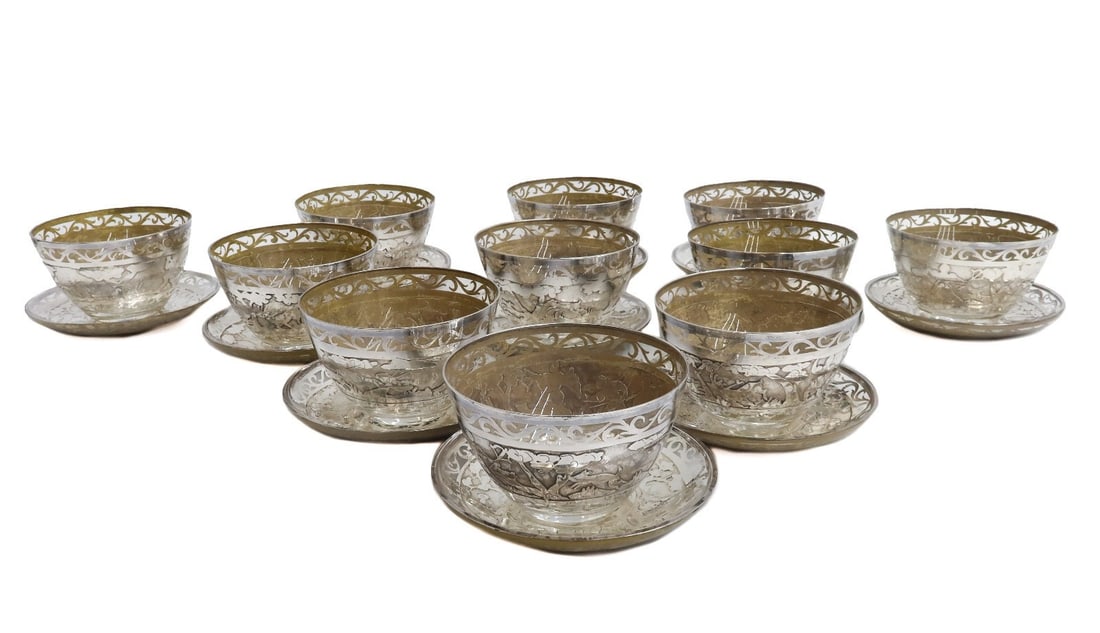 11 American Blown Glass Acid Etched Silver Overlay Dessert Bowls and Underplates (1 of 7)