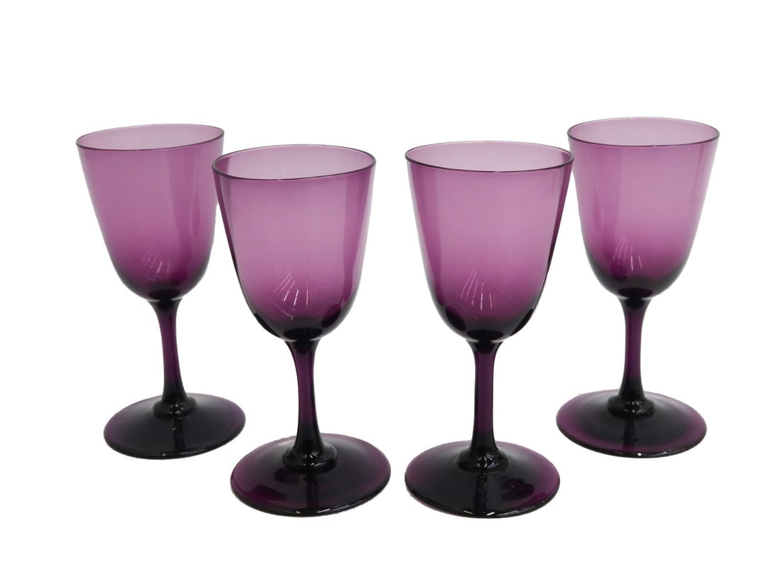 4 American Blown Amethyst Glass 4 ounce Wine Goblets 20th C (1 of 5)