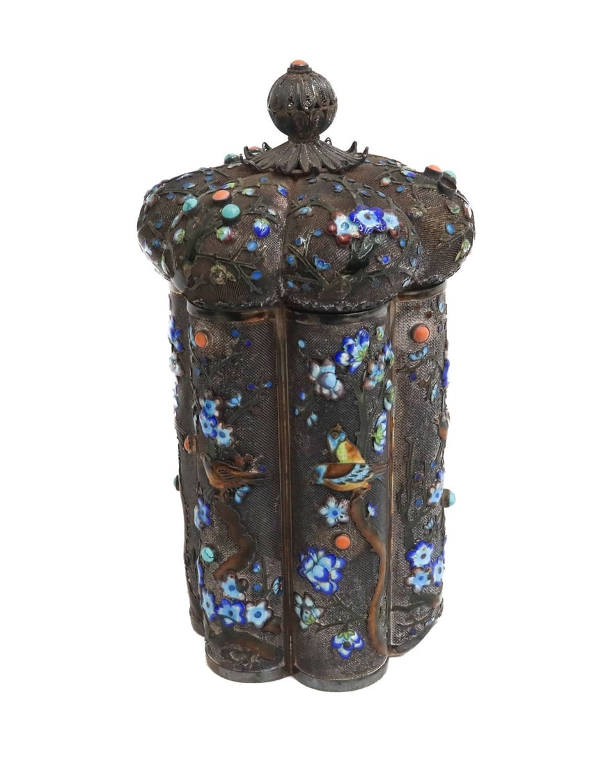 Chinese Silver Filigree Enamel and Jeweled Magpie Bird Tea Caddy 1st Half 20th C: Chinese silver filigree enamel and jeweled tea caddy, 1st half 20th Century. Filigree texture with turquoise and coral jewels and enamel florals and birds throughout. Marked silver to underside. Weigh
