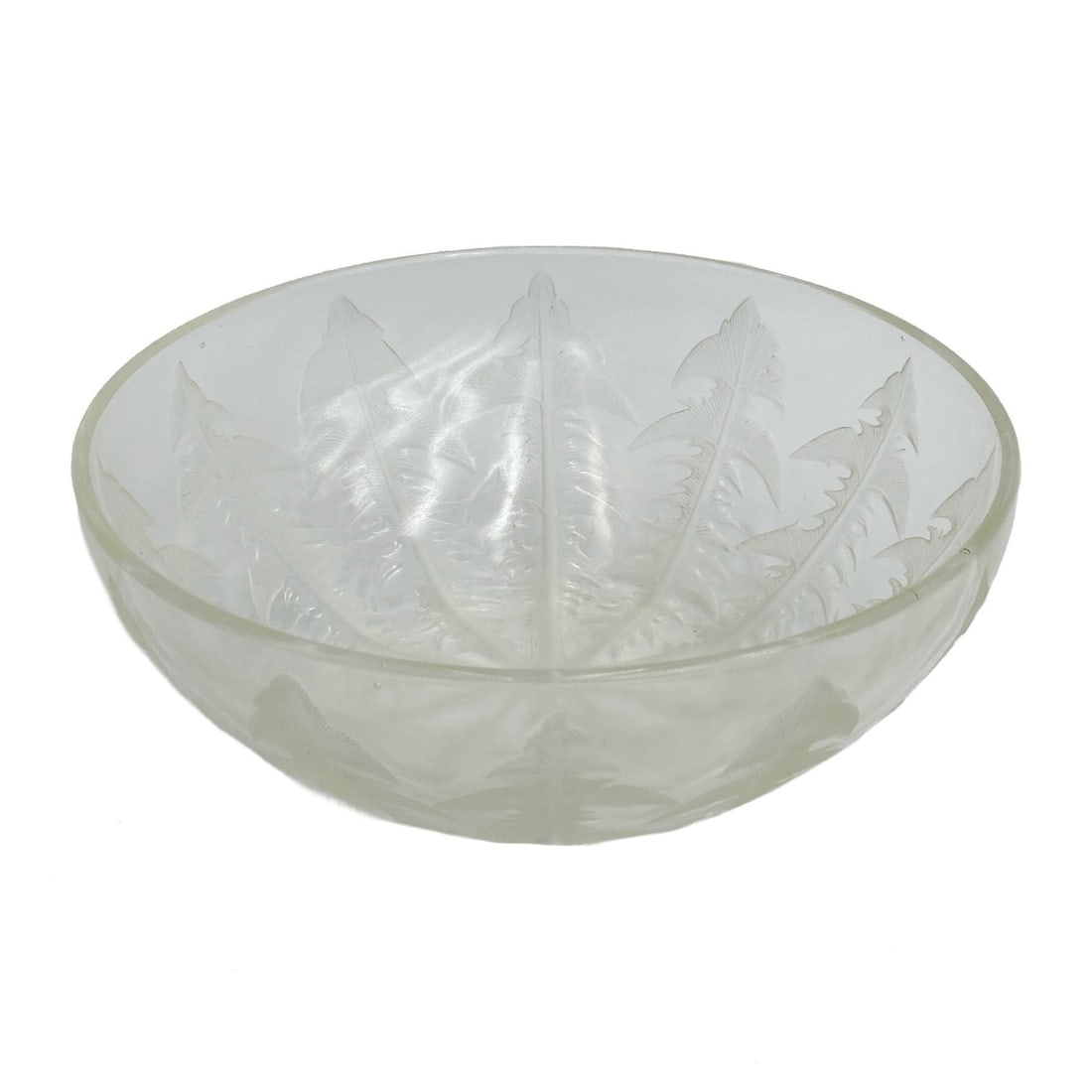 VDA Lalique France Art Glass Pissenlit Dandelion Leaves Bowl Signed c1922: VDA Verrerie d'Alsace Lalique France Pissenlit Dandelion Leaves Art Glass Bowl. Bowl decorated with dandelion leaves. Marked to the center of the bowl VDA France. Weight: Approx. 2.5 lb Measurements: 