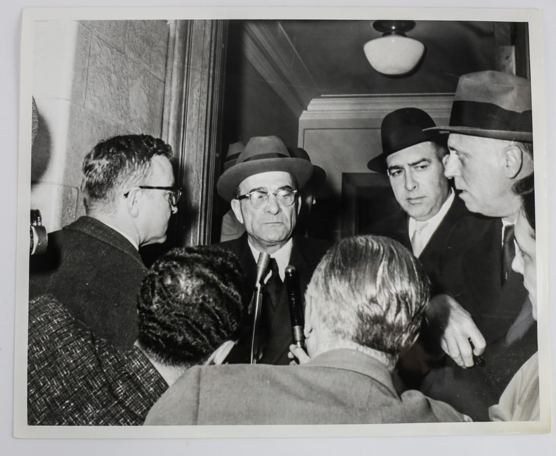 United Press Int'l Photograph 1958 Gangster Mob Vito Genovese: Vito Genovese United Press Int'l Photograph 1958; Gangster Mobster Mafia Murder Inc Organized Crime Memorabilia. Penned "slug" notation, in part, reads, 'New York Bureau…Along with 30 others, he was