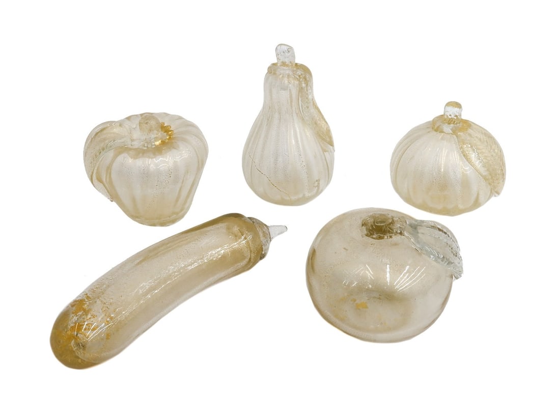 5 Vintage Murano Hand Blown Gold Fleck Italian Art Glass Fruit Figurines: 5 Vintage Murano hand blown gold fleck Italian art glass fruit figurines. The fruits include a pear, tomato, orange, and eggplant. Weight: Approx. 8 lbs Measurements: Approx. Pear: 3 inches diameter x