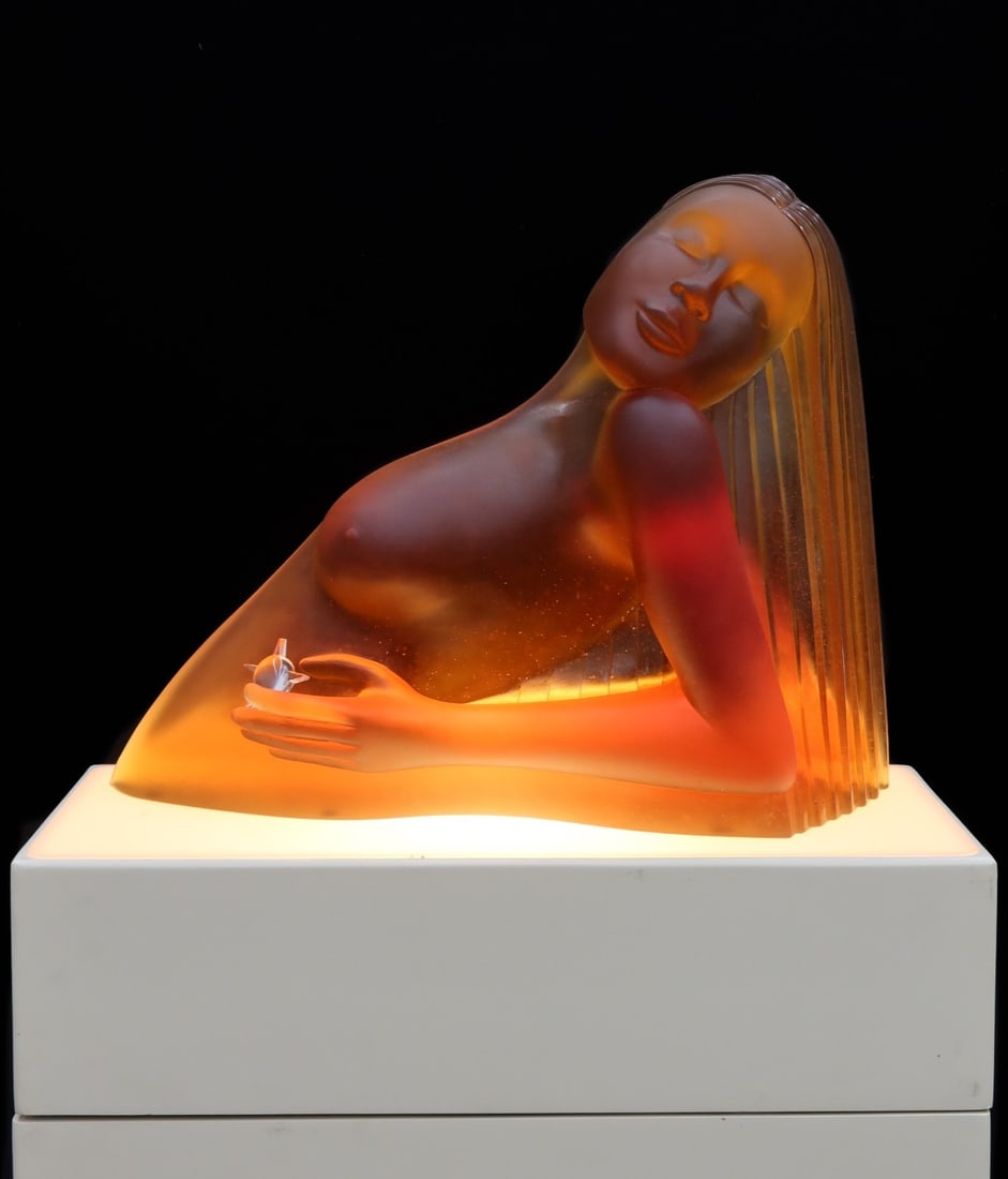 Daum France Pate de Verre Cristal Sculpture Le Soleil by Dan Dailey Ltd Ed 195: Daum France amber orange Pate-de-Verre cristal art glass sculpture, 'Le Soleil' (The Sun) by Dan Dailey Ltd Ed 195. The sculpture depicts a serene woman in a relaxed reclining position and holding a g