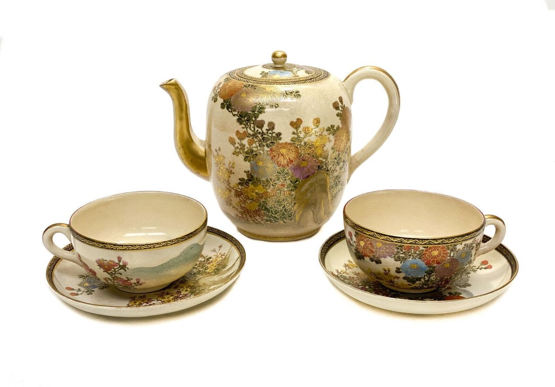 Japanese Satsuma Hand Painted Porcelain Teapot & Cup and Saucers, Likely Meiji (1 of 8)