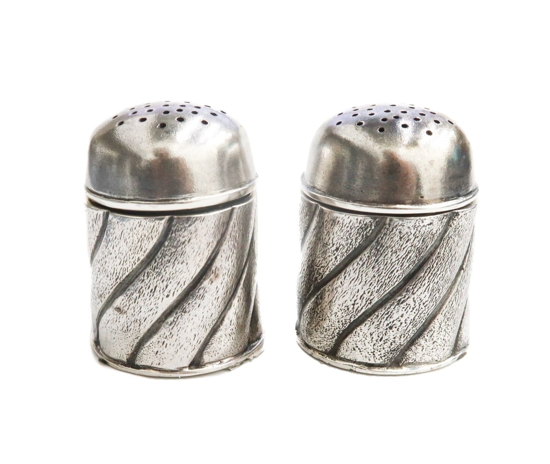 Pair Gianmaria Buccellati 925 Sterling Salt and Pepper Shakers Prestigio (1 of 9)