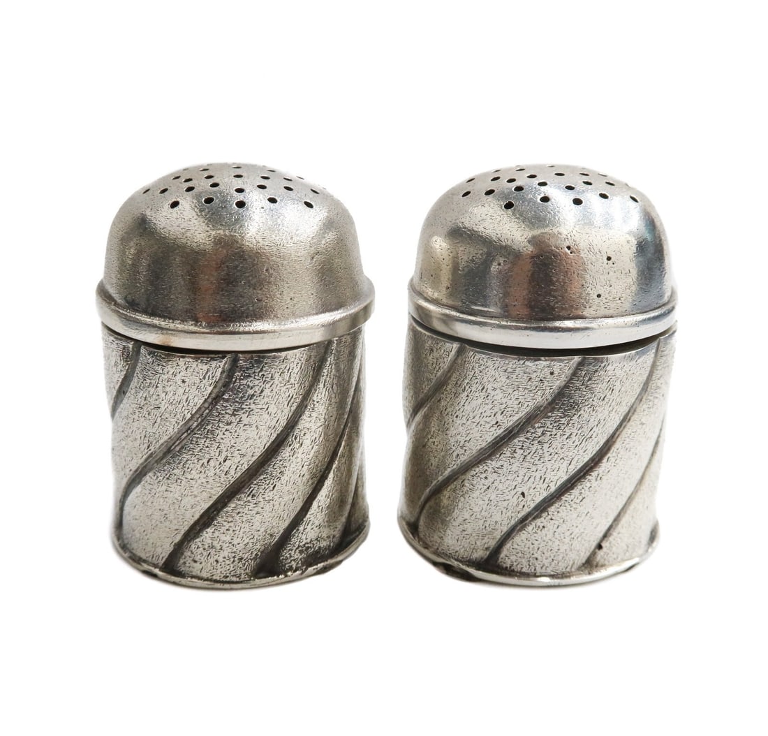 Pair Gianmaria Buccellati 925 Sterling Salt and Pepper Shakers Prestigio (1 of 9)