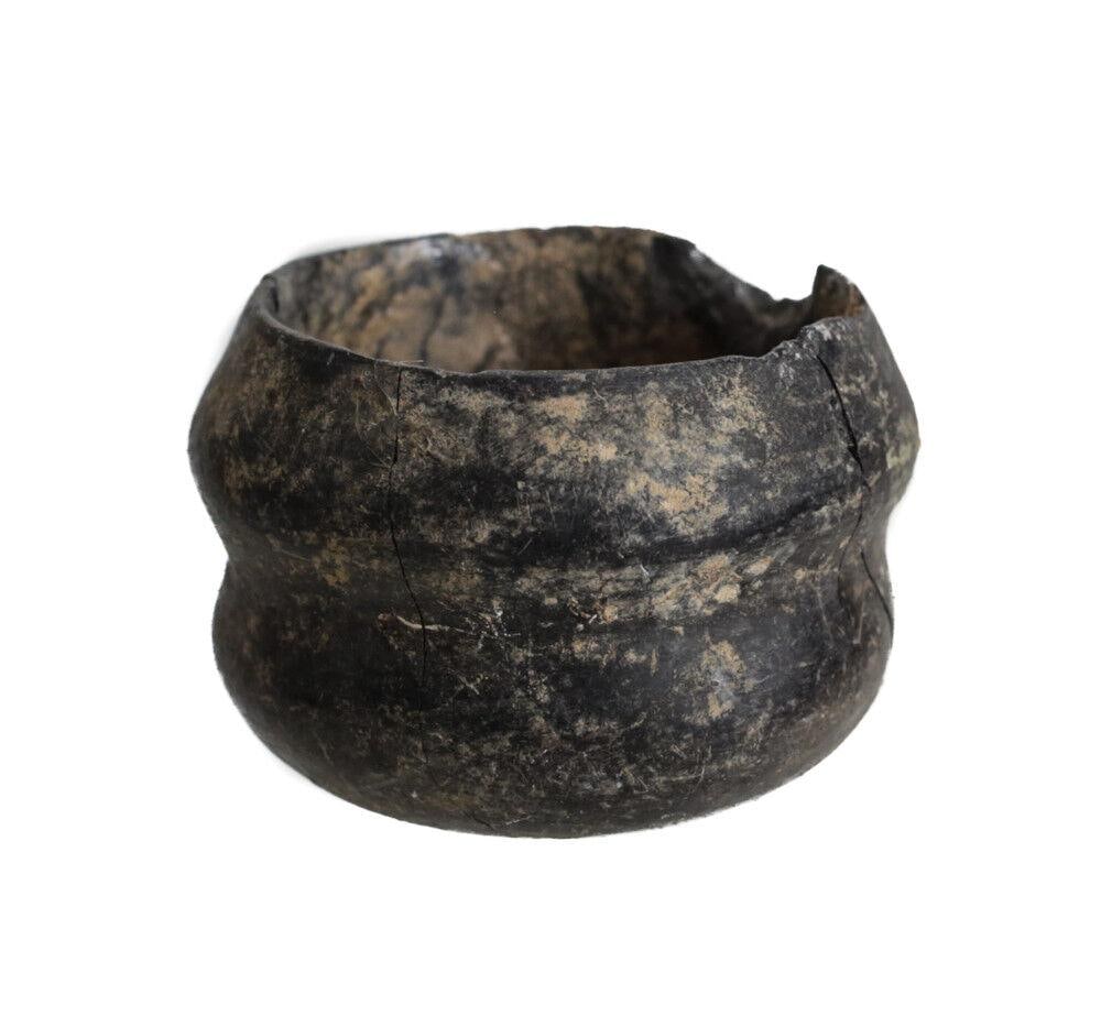 Pre-Columbian Pottery Vessel stacked appearance black slip (1 of 4)