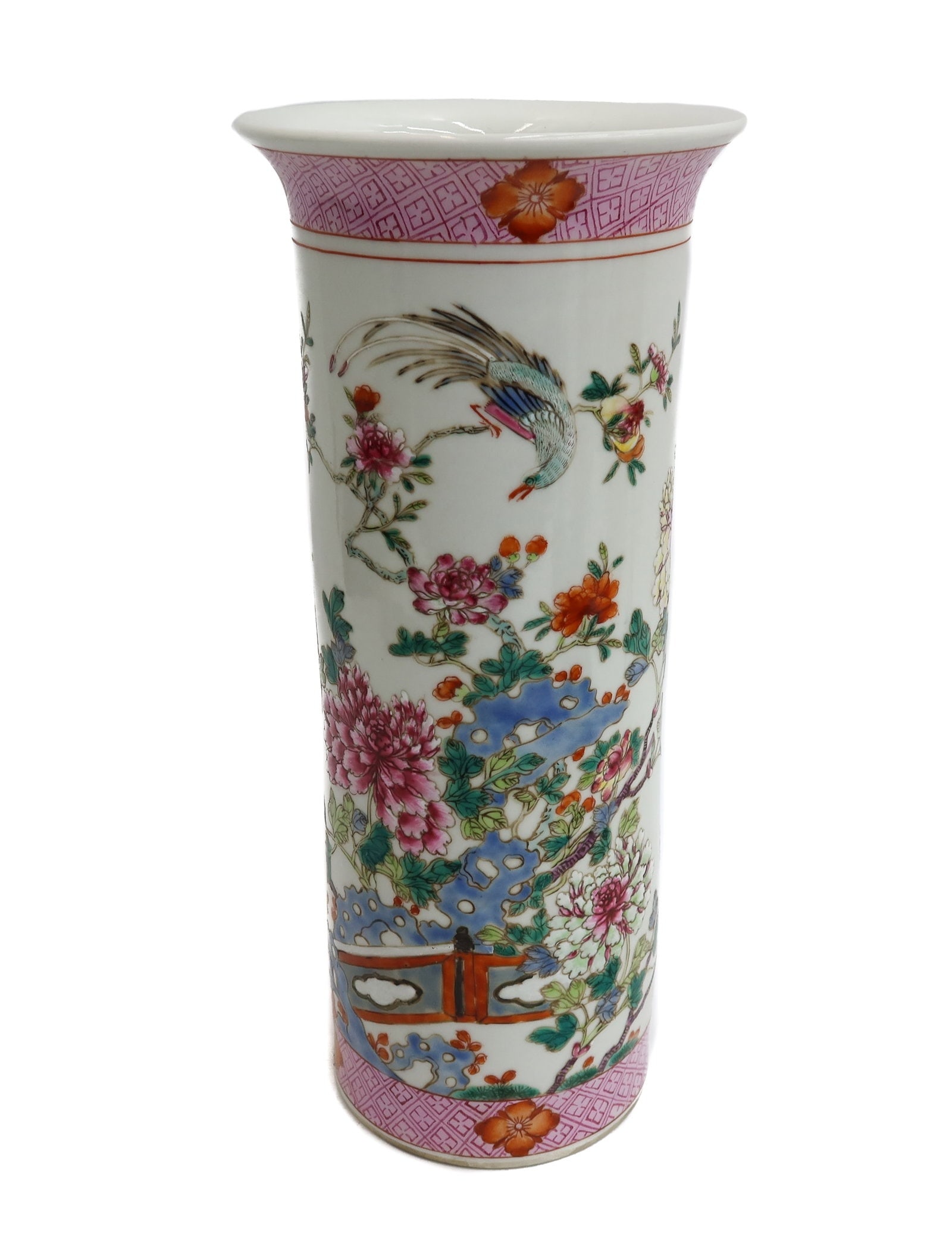 Chinese Porcelain Famille Rose Vase Floral and Bird Designs Late Qing Dynasty: Chinese Porcelain Famille Rose Vase Floral and Bird Designs Late Qing Dynasty Weight Approx., 3 lbs Measures Approx., 5.125 inches diameter x 11.75 inches tall Domestic Shipping:$80