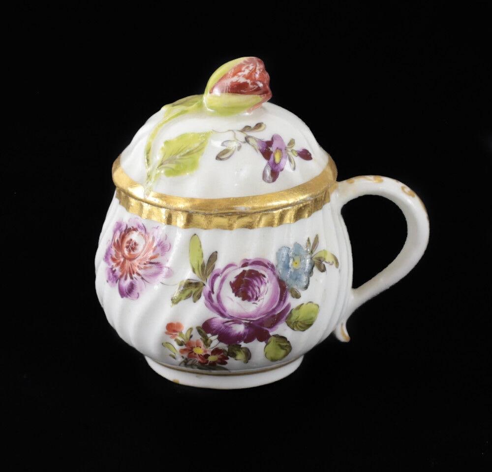 Royal Vienna Covered Teacup Sahleplik, fluted, hand painted flowers 19th century: Royal Vienna Covered tea or demitasse cup / Sahleplik, twist fluting with hand painted flowers. Rose bud finial. Blue underglaze 'Beehive' mark on base. Measurements: Approx. 3" height Condition: Grea