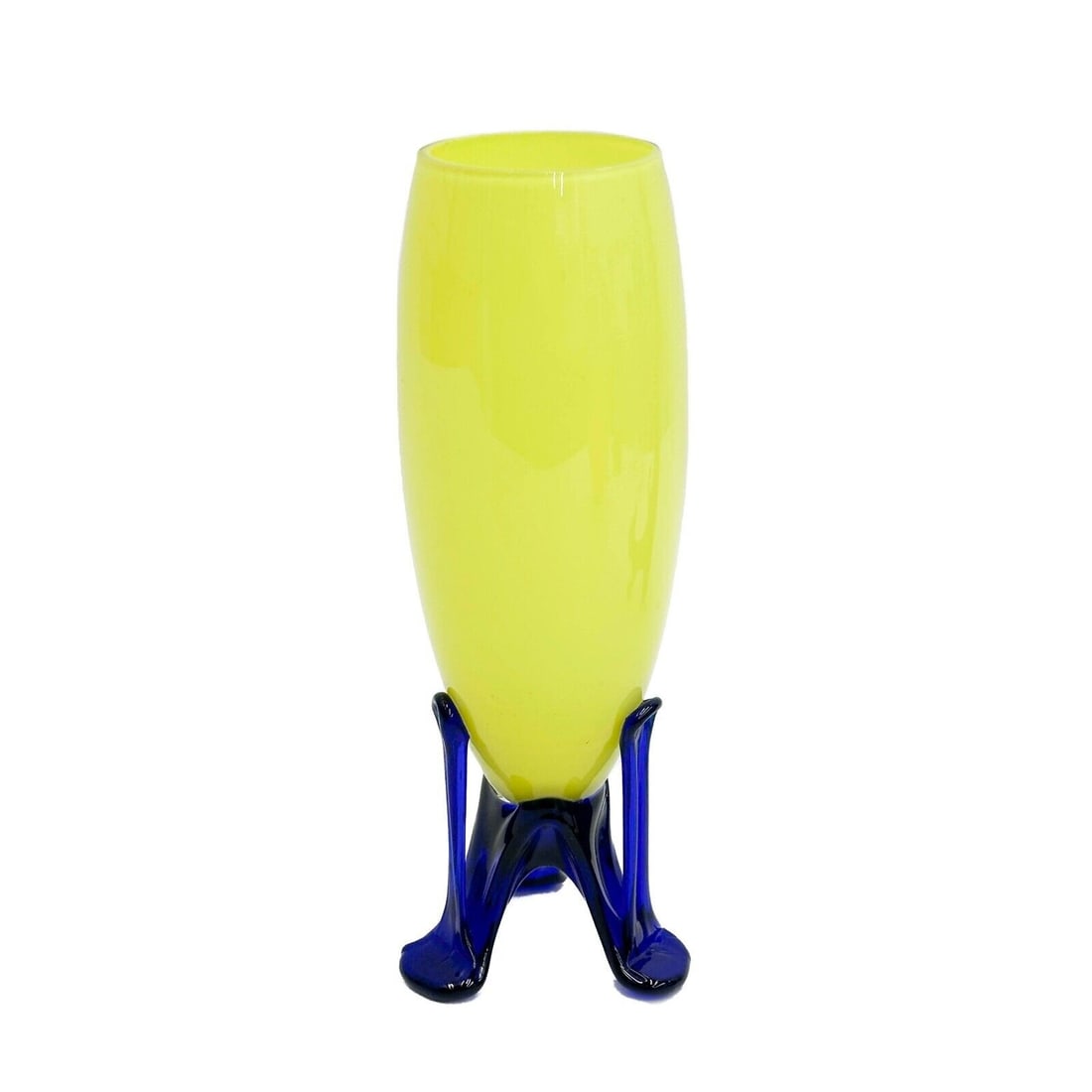 Michael Powolny for Loetz Orange Art Glass Vase Yellow Blue: Michael Powolny for Loetz Yellow Art Glass Vase. Applied blue tripod feet. Underside marked Czechoslovakia Weight: Approx. .5 lb Measurements: Approx. 3 inches diameter (feet) x 8.375 inches tall Cond