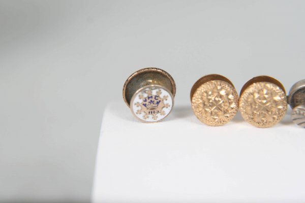 VICTORIAN LOT OF 8 SHIRT STUDS 14K AND STERLING - 5