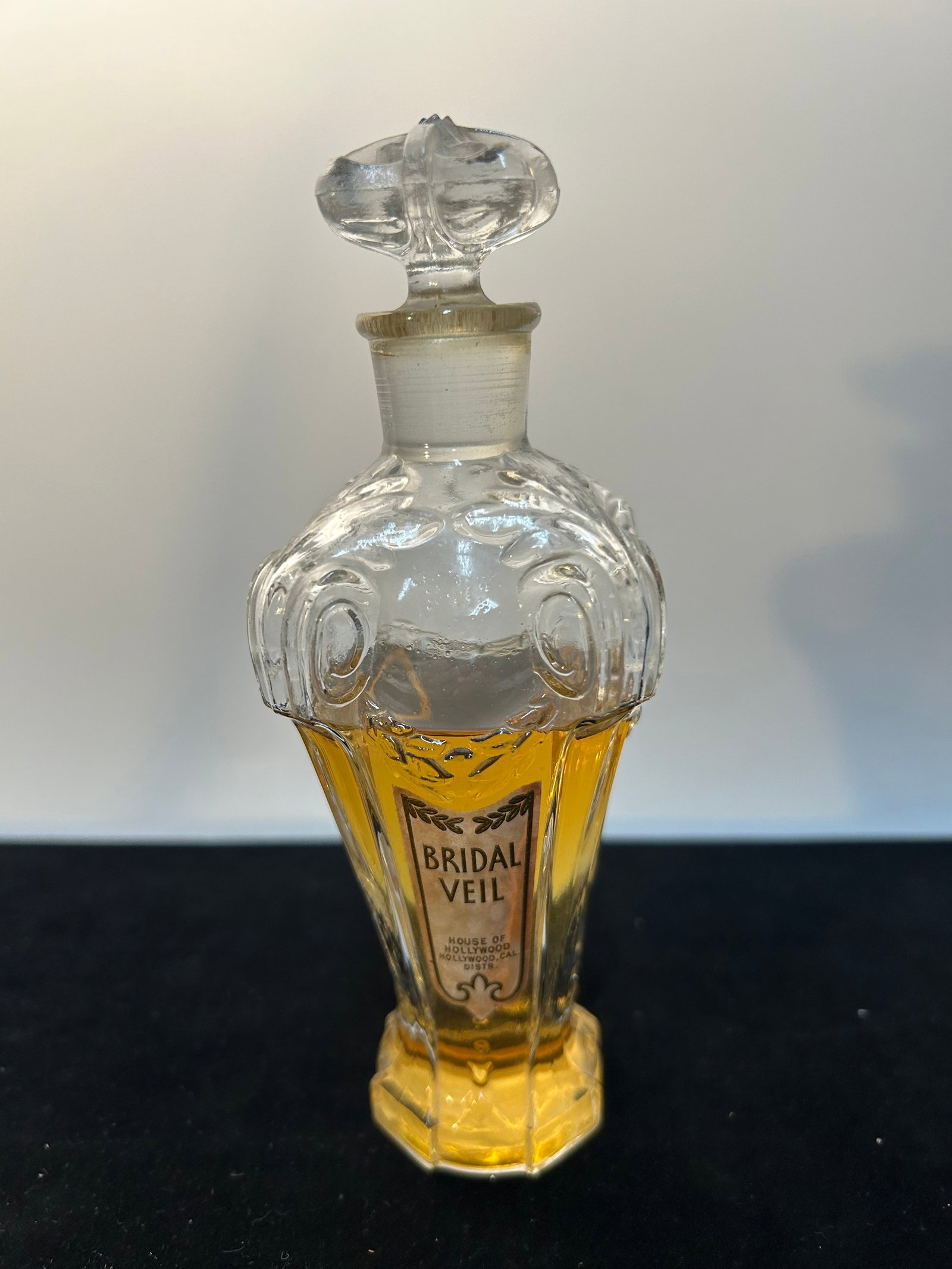 Vintage Bridal Veil Perfume by House of Hollywood: Vintage Bridal Veil Perfume by House of Hollywood A charming and collectible vintage perfume, Bridal Veil was created by the House of Hollywood, based in Hollywood, California. The bottle features a f
