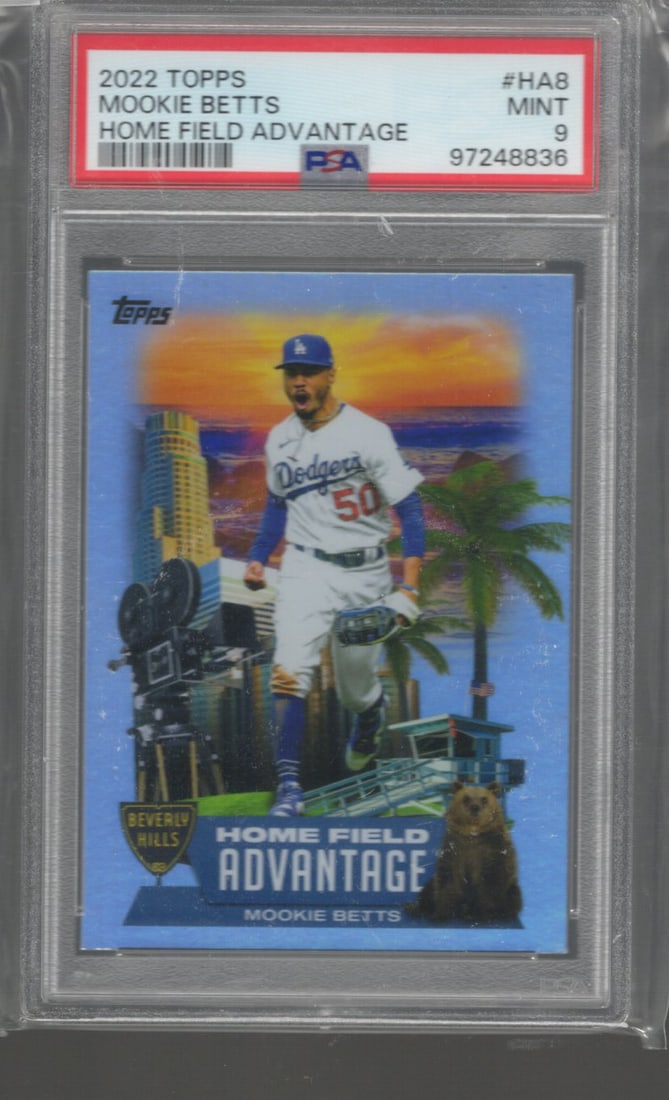 Mookie Betts Home Field Advantage SP Case Hit 2022 Topps #HA-8 PSA 9 (1 of 2)