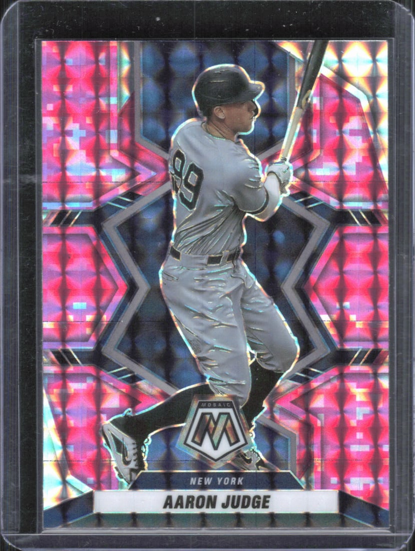 Aaron Judge Camo Pink Mosaic Prizm - Vladimir Guererro, Jr. Hot Sauce Mosaic Prizm (1 of 4)