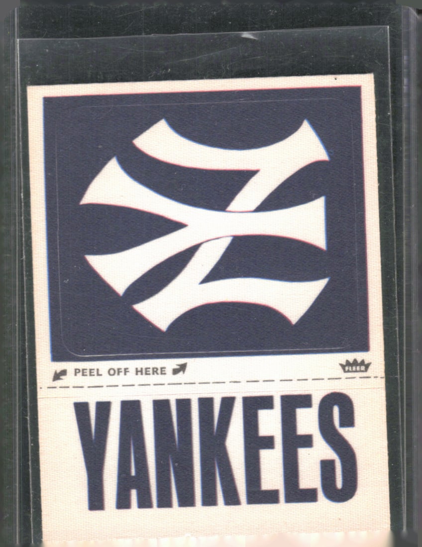 1969 Fleer Patches #NNO New York Yankees Monogram (1 of 2)