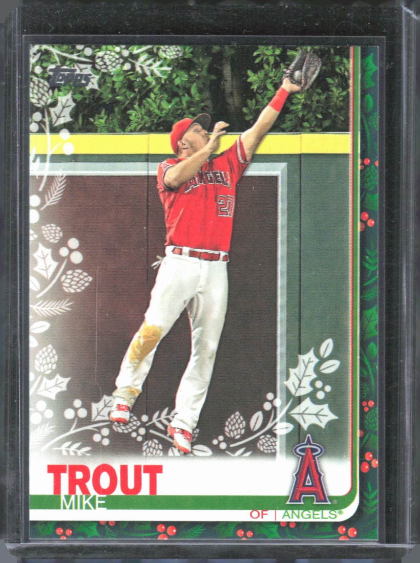 2019 Topps Holiday #HW31d Mike Trout: 2019 Topps Holiday #HW31d Mike Trout