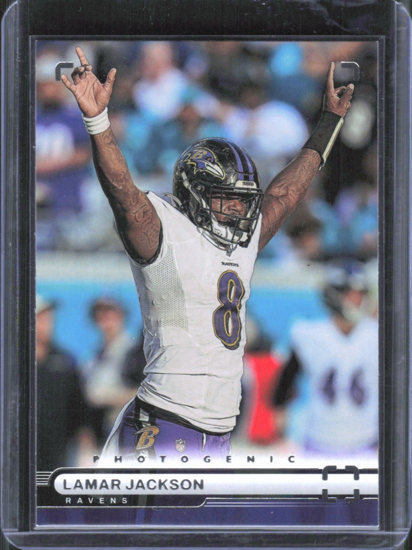 Lamar Jackson Photogenic 2022 Panini Chronicles #PH-3 (1 of 2)