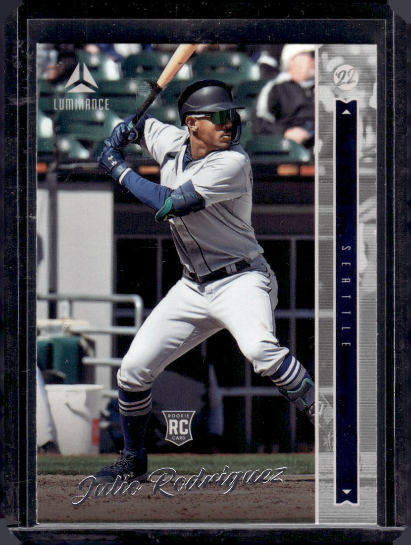 Julio Rodriguez RC 2022 Panini Chronicles Luminance #15: Julio Rodriguez RC 2022 Panini Chronicles Luminance #15