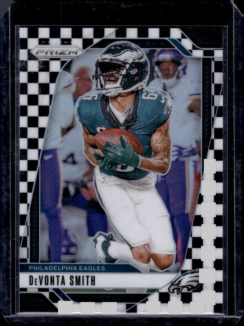 DeVonta Smith Black/White Checker Prizm SP 2024 Panini Prizm #234 (1 of 2)