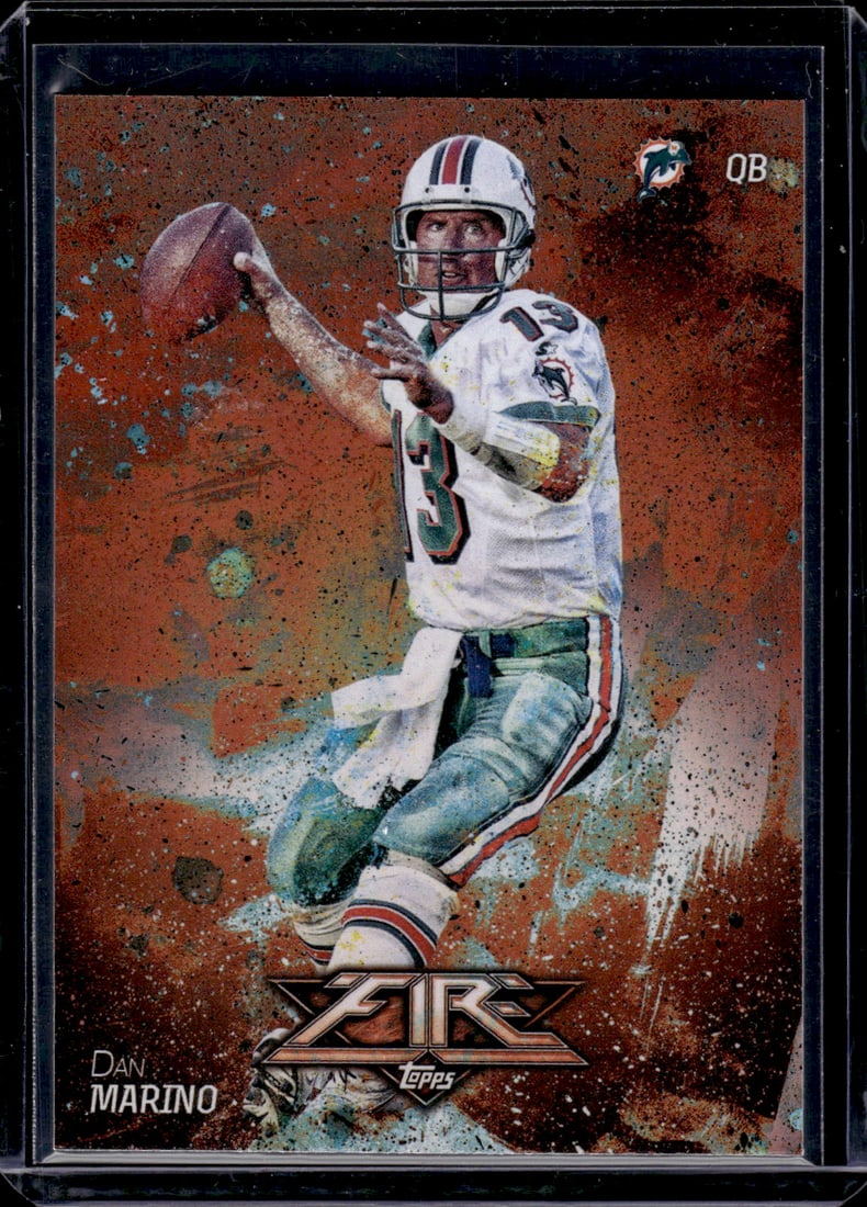 Dan Marino 2014 Topps Fire #32: Dan Marino 2014 Topps Fire #32