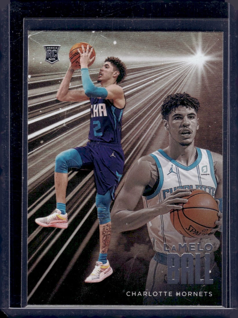 LaMelo Ball RC 2020-21 Panini Chronicles Essentials #201: LaMelo Ball RC 2020-21 Panini Chronicles Essentials #201