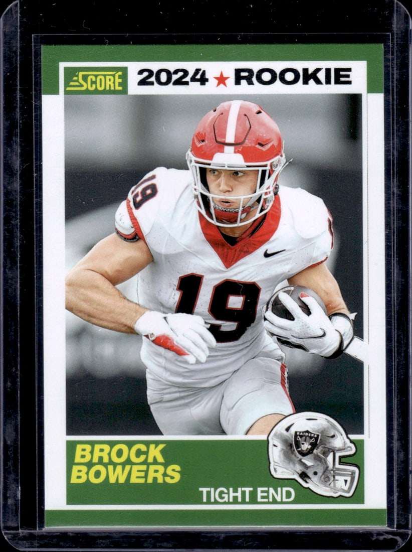 Brock Bowers RC 2024 Panini Score #10: Brock Bowers RC 2024 Panini Score #10