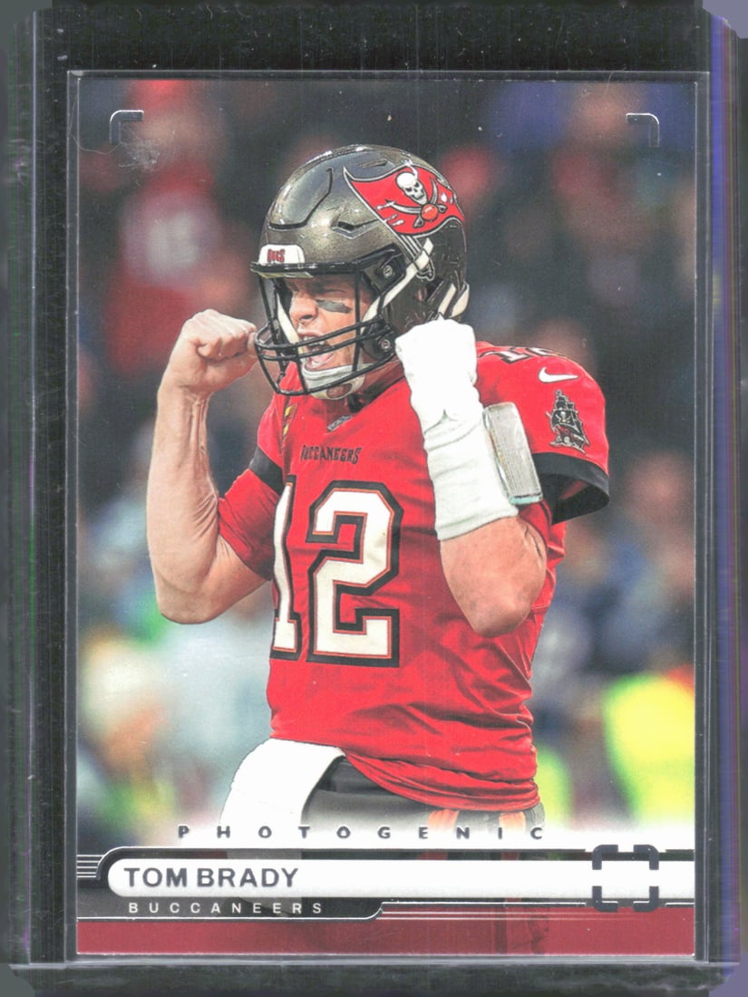 Tom Brady Photogenic 2022 Panini Chronicles #PH-25 (1 of 2)