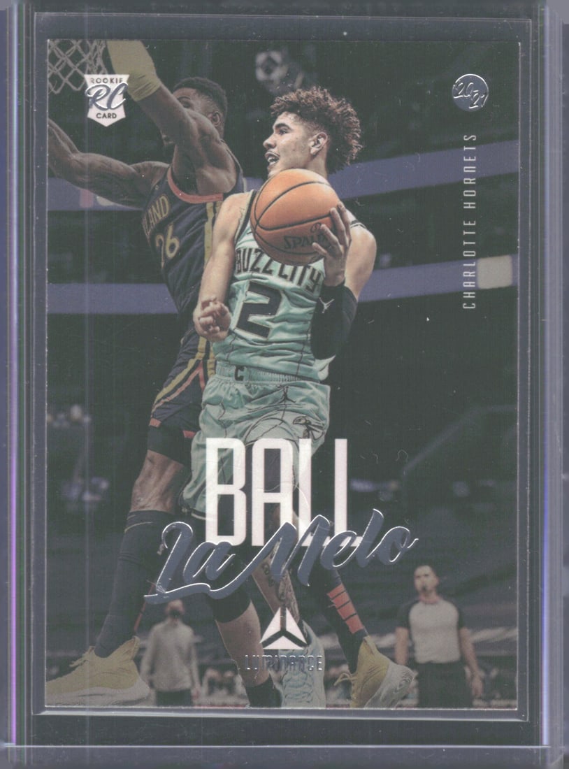 LaMelo Ball Rookie 2020-21 Panini Chronicles #147: LaMelo Ball Rookie 2020-21 Panini Chronicles #147