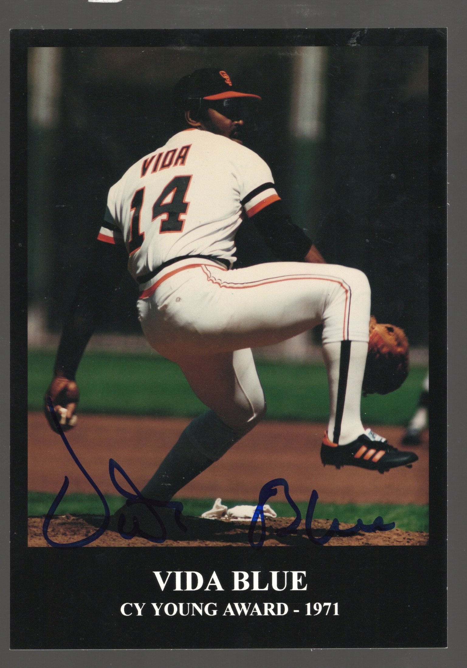 Vida Blue Autographed Stonehenge Post Card 7" x 10" - No Certification (1 of 2)