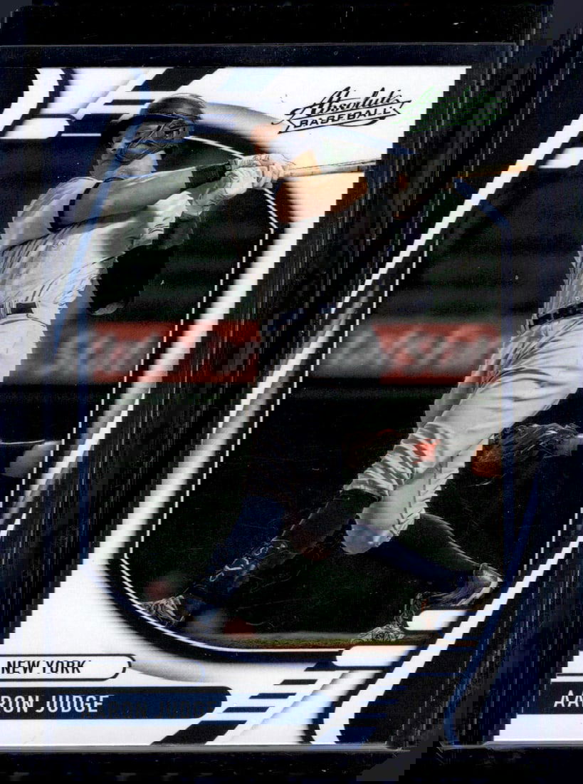 Aaron Judge Green Parallel 2022 Panini Absolute #15 (1 of 2)