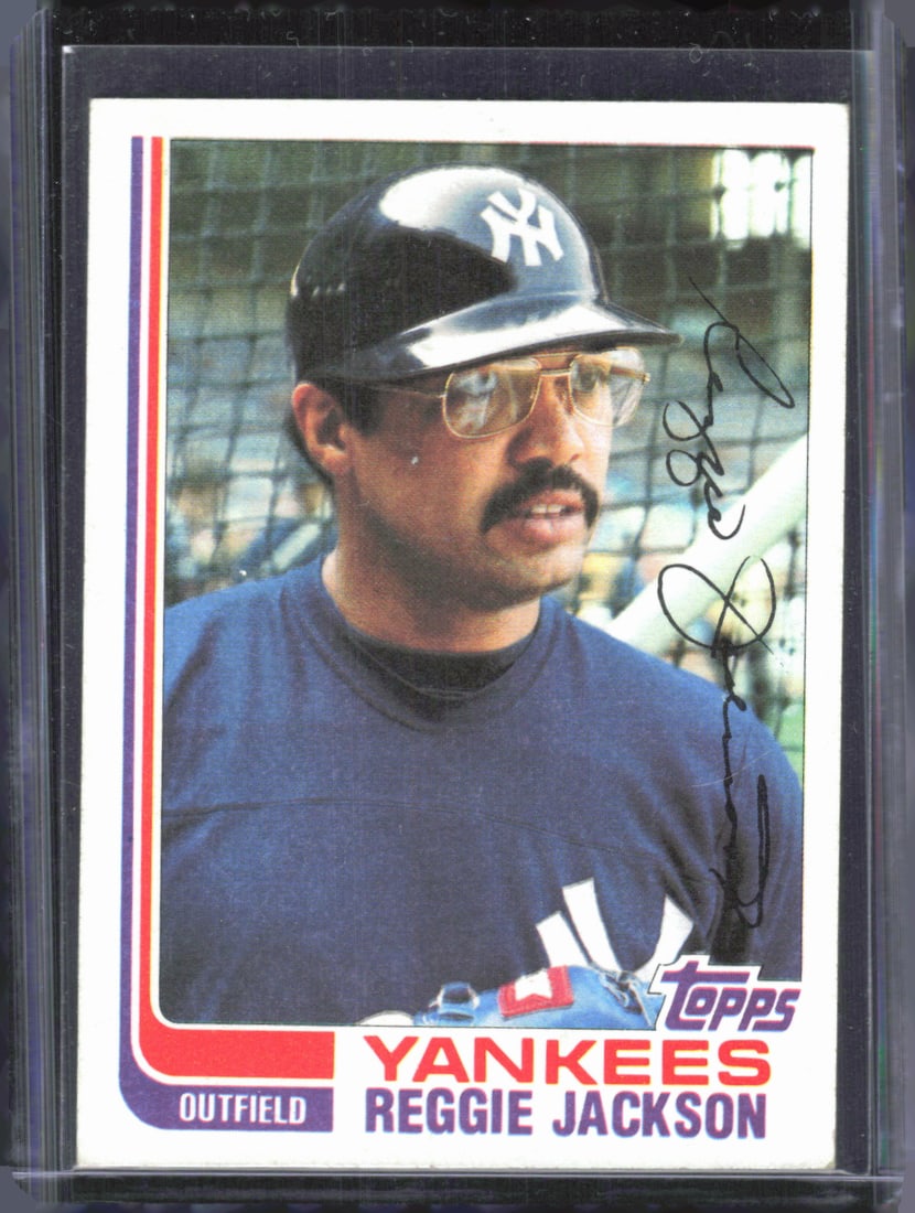 Reggie Jackson 1982 Topps #300 Baseball Card (1 of 2)