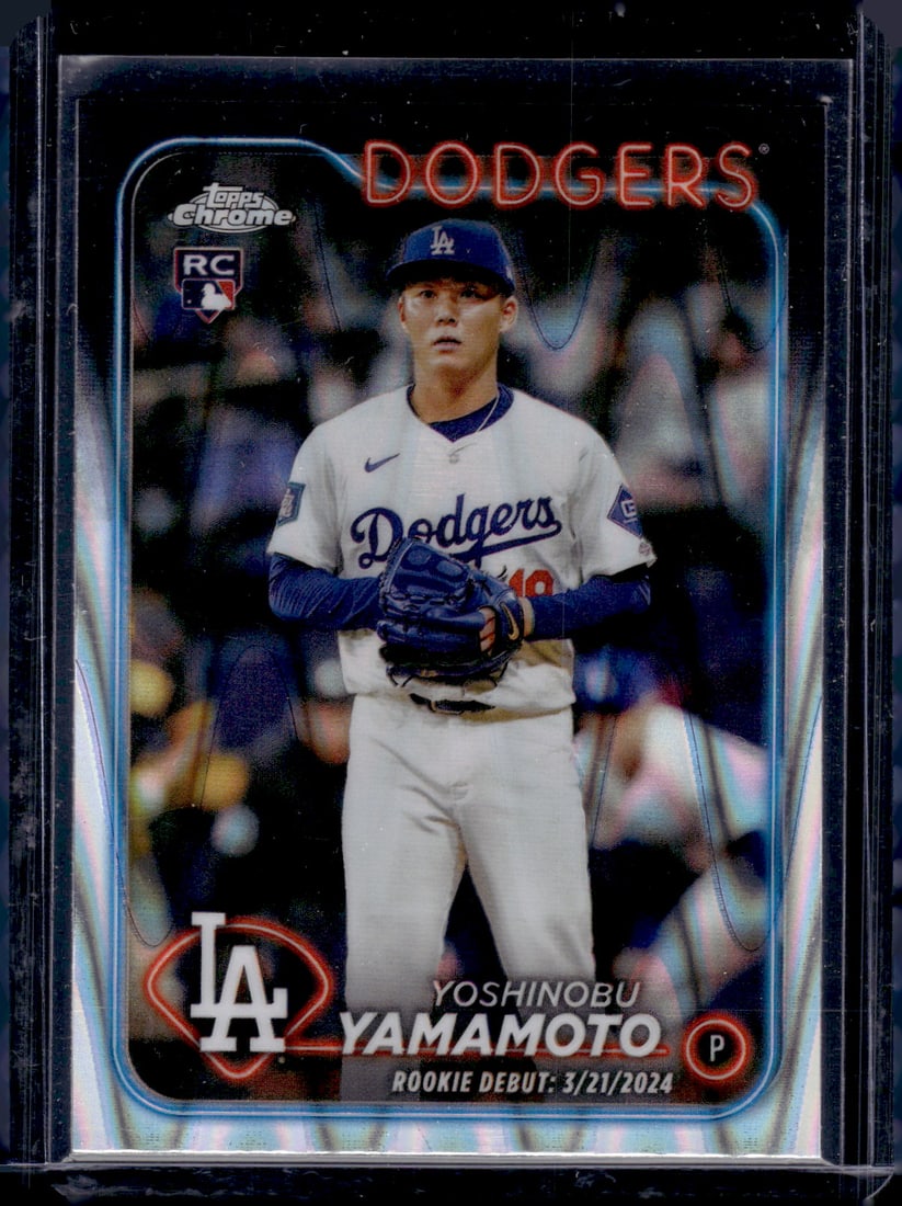 Yoshinobu Yamamoto Raywave Refractor RC 2024 Topps Chrome Update #USC108 (1 of 2)