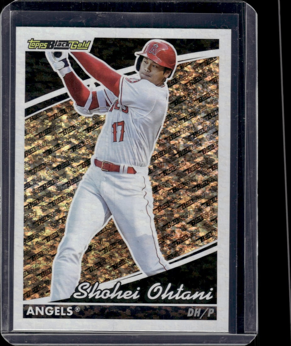 Shohei Ohtani 2022 Topps Black Gold #BG-1 Baseball Card (1 of 2)