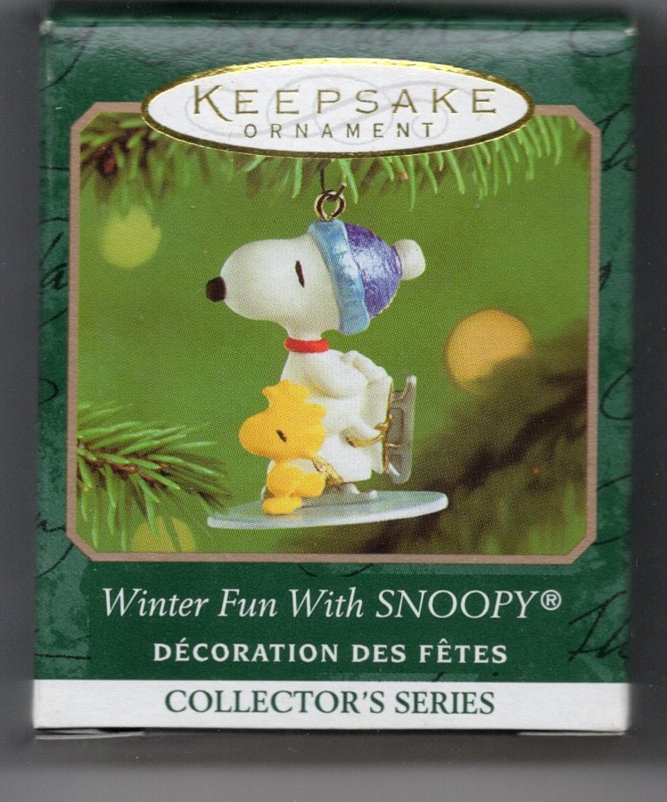 Winter Fun with Snoopy Peanuts Hallmark Keepsake Holiday Ornament Collector's Series 2001 (1 of 2)