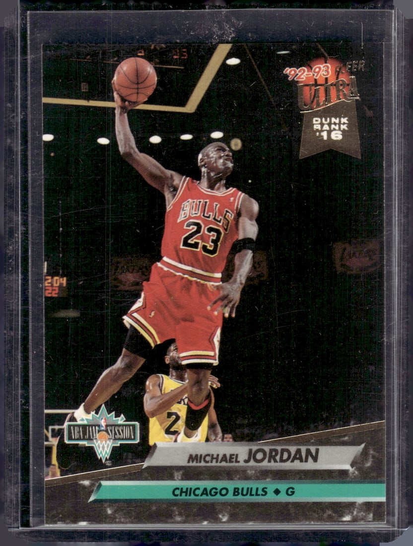 Michael Jordan 1992-93 Fleer Ultra #216 Chicago Bulls NBA: Fleer Vintage Basketball NBA Trading & Sports Cards, NBA Championship & Hall of Fame Player Cards, Valuable Auction Memorabilia Lots Sold On Line, Old Sports Cards for Sale Near Me