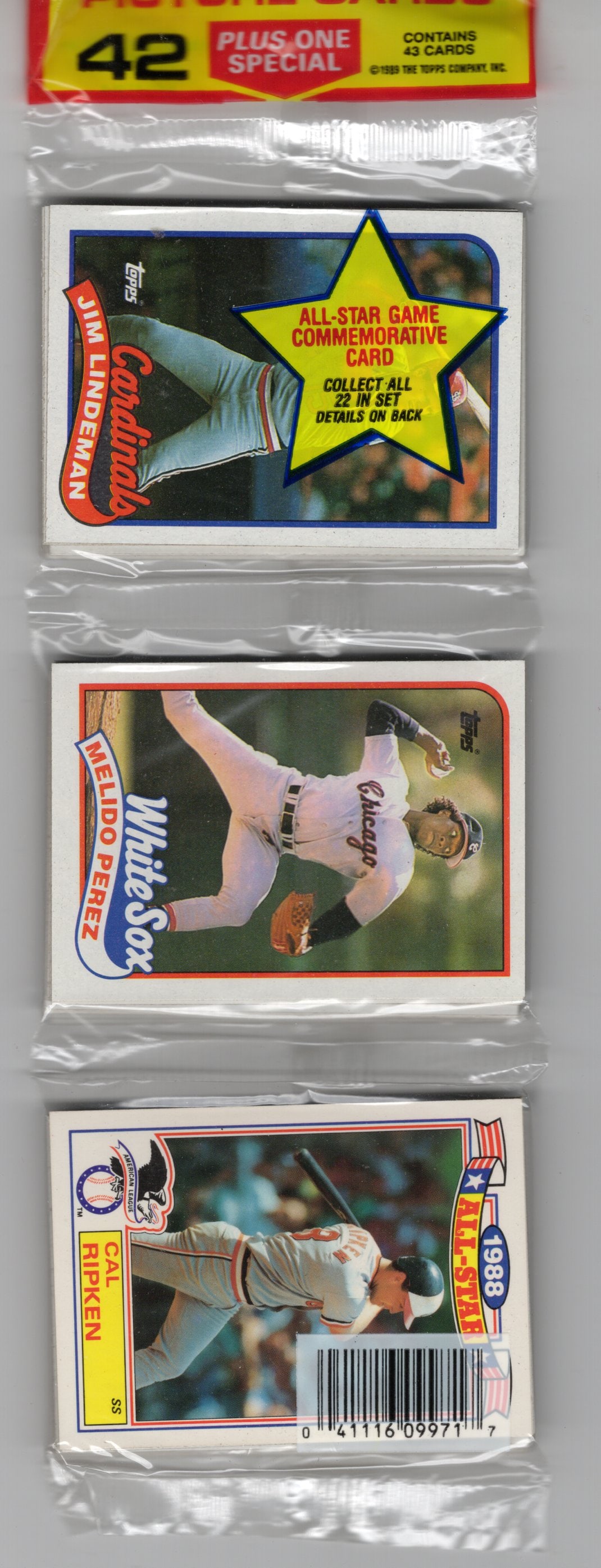 1989 Topps Baseball Cards Hanger Rack Pack 42 Cards Plus 1 Special Card (1 of 2)