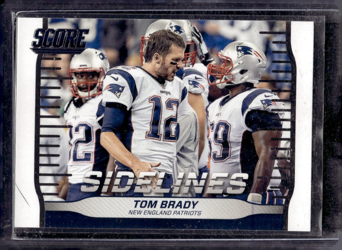 Tom Brady Sidelines 2016 Panini Score #2 Patriots Football Card (1 of 2)