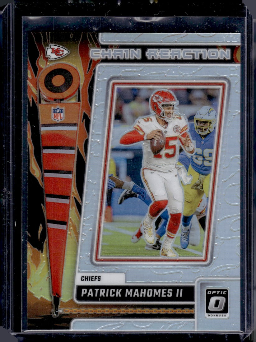 Patrick Mahomes Chain Reaction Holo Prizm 2023 Donruss Optic #CR-PM Chiefs (1 of 2)