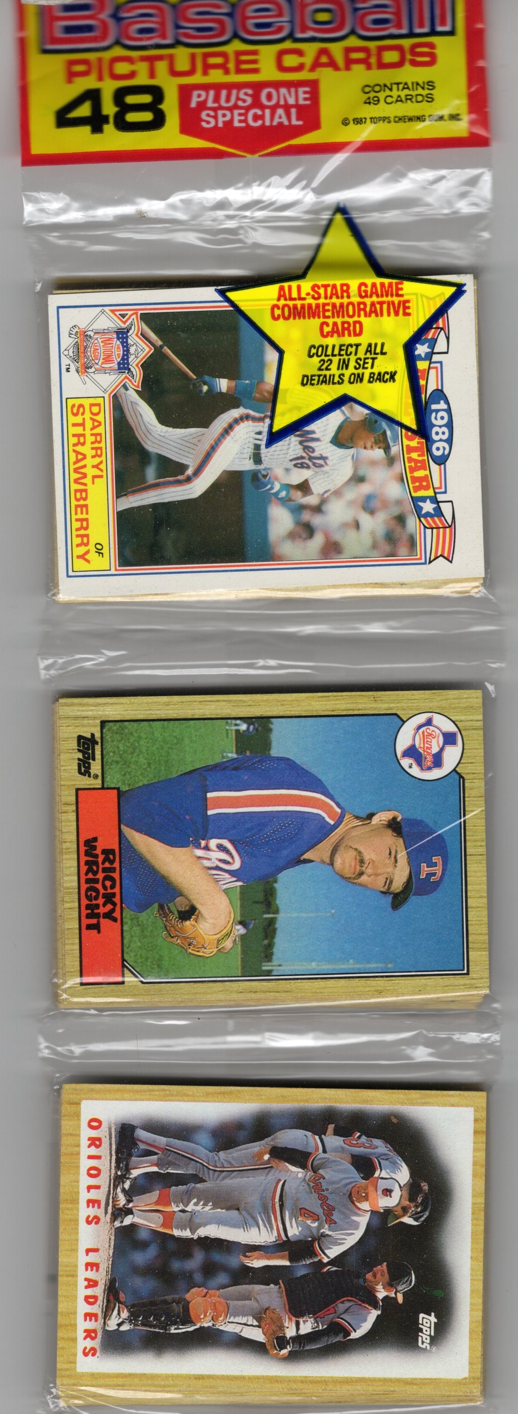 1987 Topps Baseball Cards Hanger Rack Pack - 48 Sports Cards Plus 1 Special Card (1 of 2)