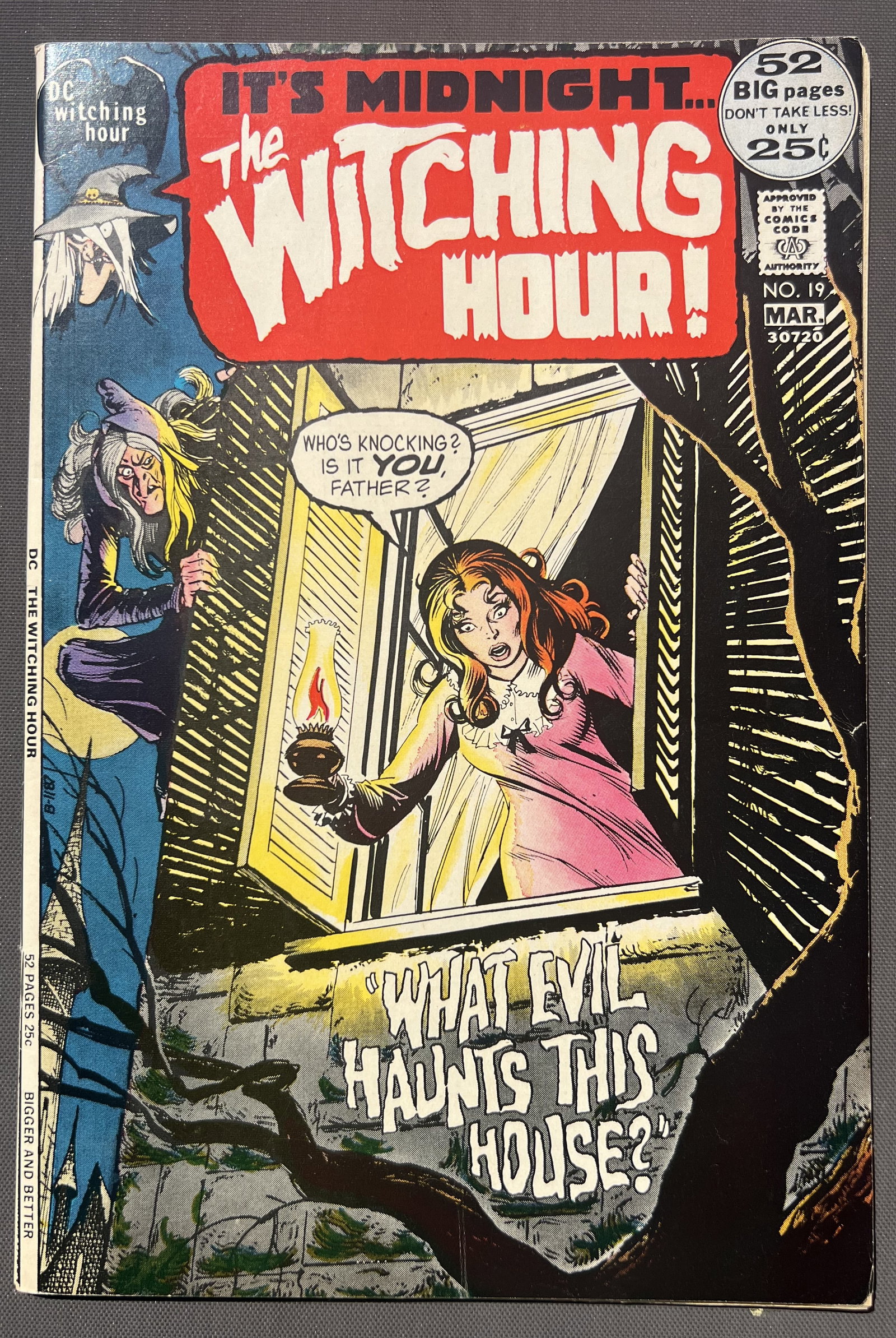 It's Midnight?The Witching Hour! Vintage DC Comic Book, 1972 #19 What Evil Haunts This House (1 of 3)
