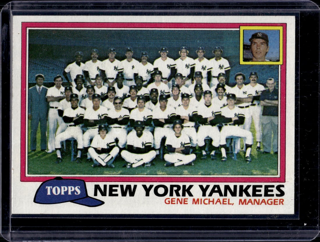 New York Yankees Team Card 1981 Topps #670: Topps Baseball MLB Trading & Sports Cards, Sports Cards for Sale Near Me, World Series & Hall of Fame Players Memorabilia, Refractors, X-Fractors, Numbered, SP, SSP, Valuable Auction Memorabilia Lots 
