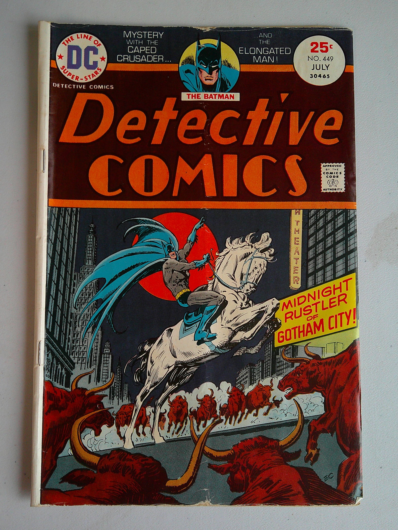 Detective Comics Vintage DC Comic Book: 1975 #449 July, Bat Man with the Elongated Man (1 of 3)