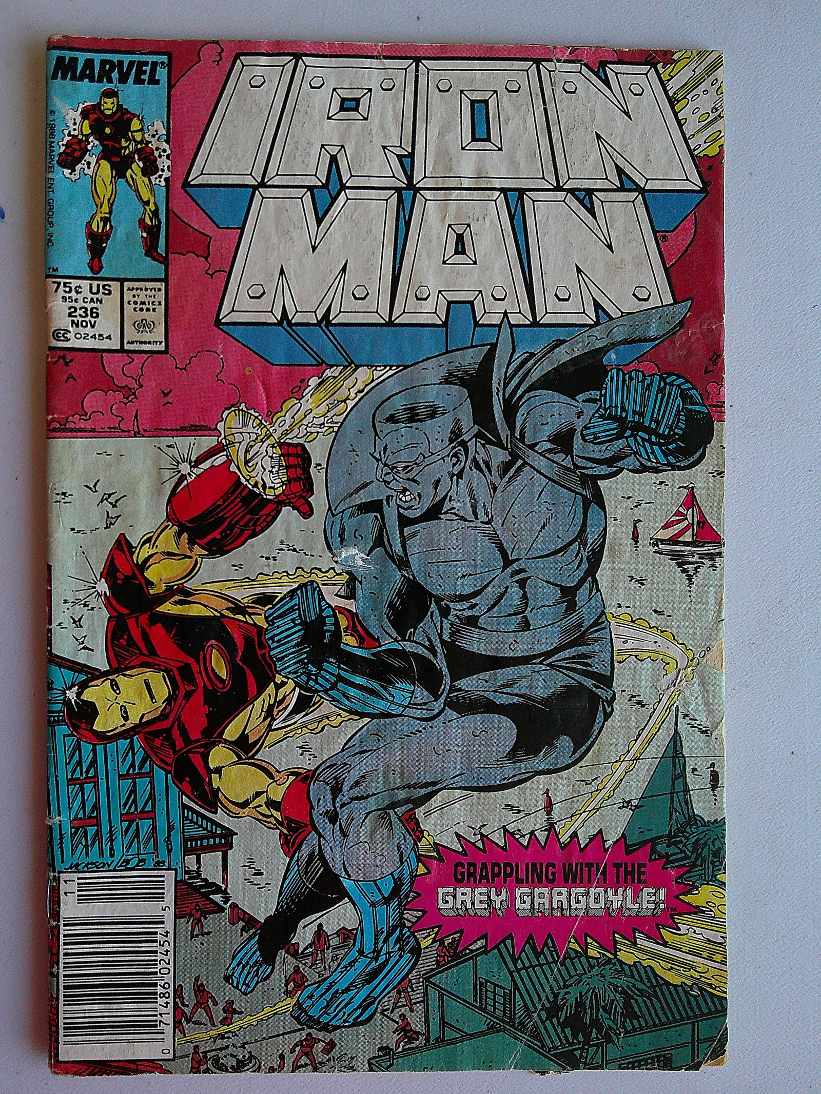 Iron Man Vintage Marvel Comic Book: 1988 @236 November Poor Condition: All Comic Books come Bagged, Boarded, and Sleeved in a Hard PVC Top Loader, Shipping is a little more than baseball cards due to the cost of supplies, Super Heroes Collectibles, Auction Magazine Lots 